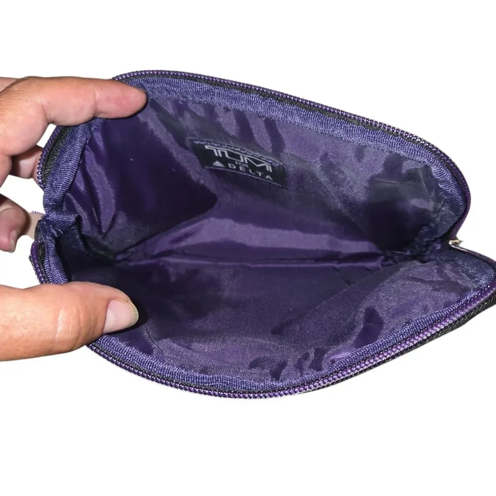 TUMI for Delta One Business Class Purple Trim Soft Amenity Pouch Travel Cosmetic